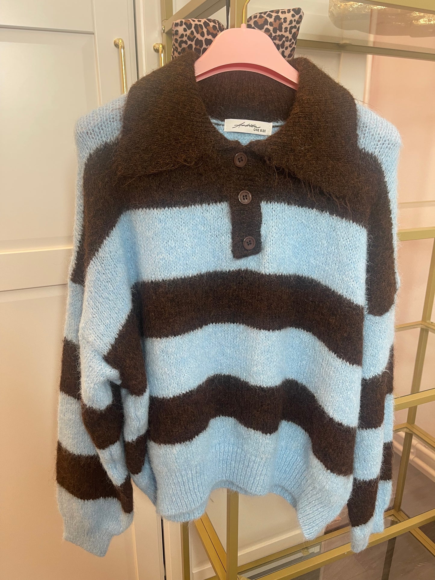 Gestreepte knit met kraag & knoopjes blauw